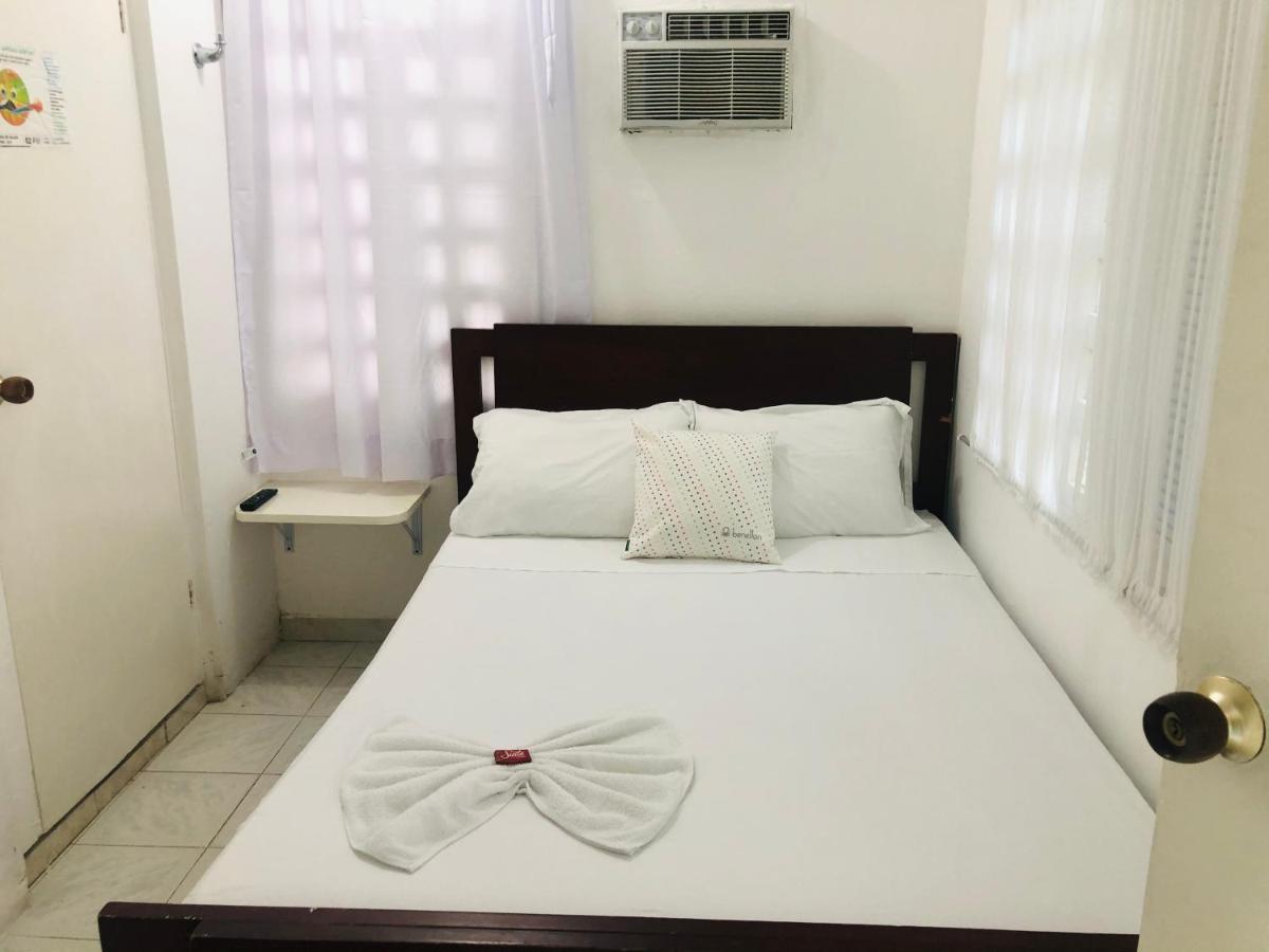 Tita'S Airport Hotel Cartagena Exterior foto